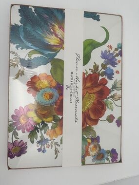 Mac Kenzie Child's White Flower Market Placemats